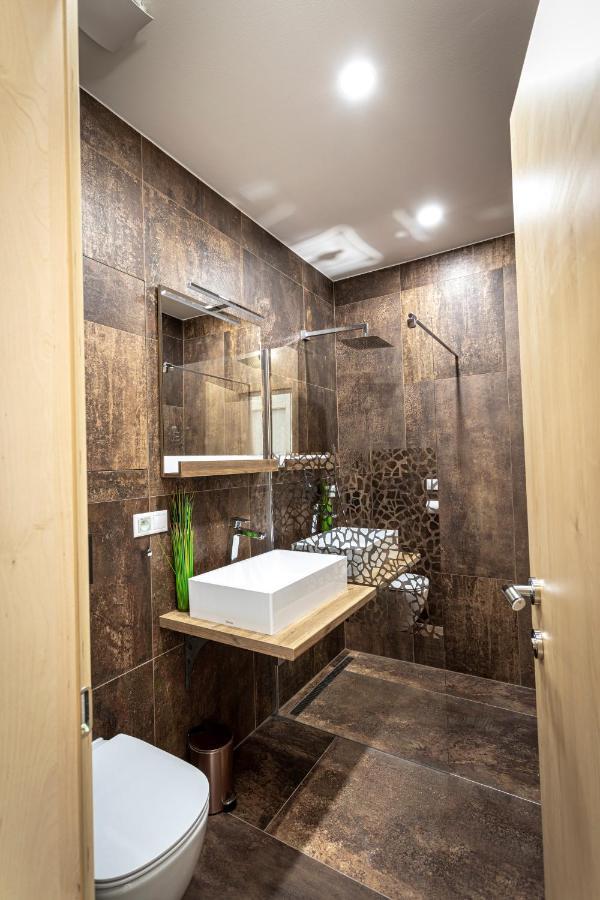 Moderny Apartman Swen S 2 Terasami Tatranska Lomnica Luaran gambar